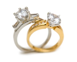 differences in yellow gold and platinum rings